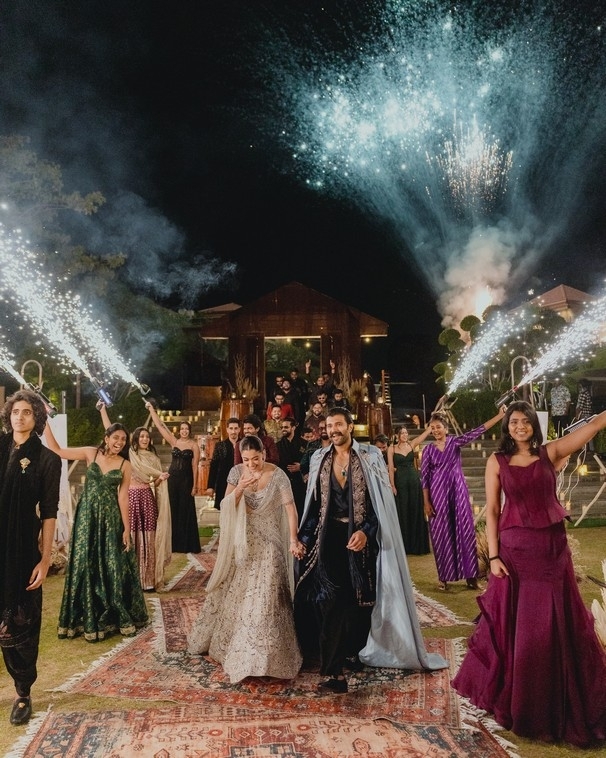 VIROSH Sangeeth Night - 11 / 11 photos