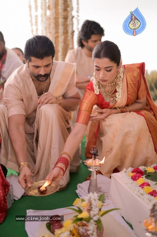 VIROSH Vratham Photos - 16 / 18 photos