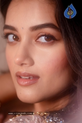 Bhagyashri Borse Photos - 6 of 11