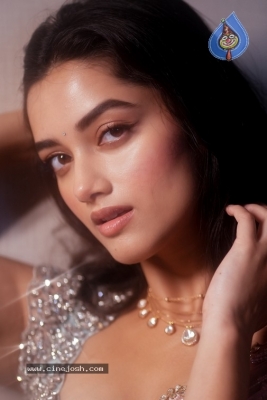 Bhagyashri Borse Photos - 11 of 11