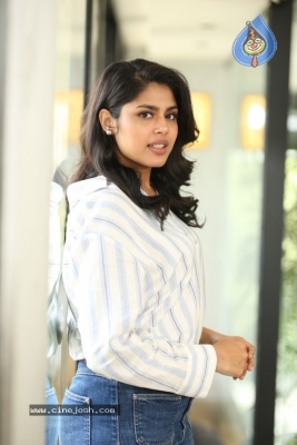 Faria Abdullah Photos - 13 of 16