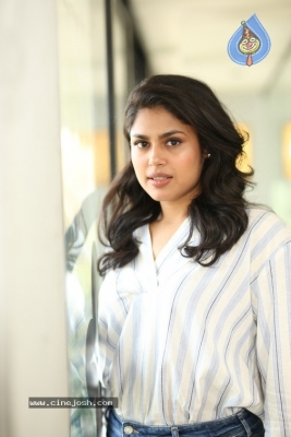 Faria Abdullah Photos - 15 of 16