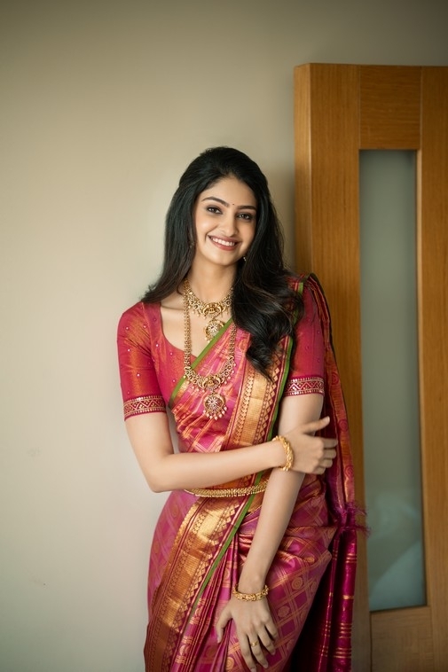 Manasa Varanasi Photos - 6 / 15 photos