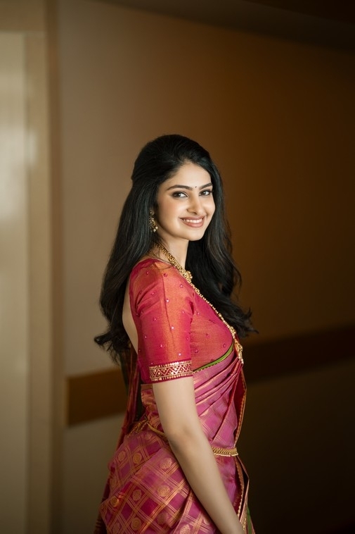 Manasa Varanasi Photos - 9 / 15 photos