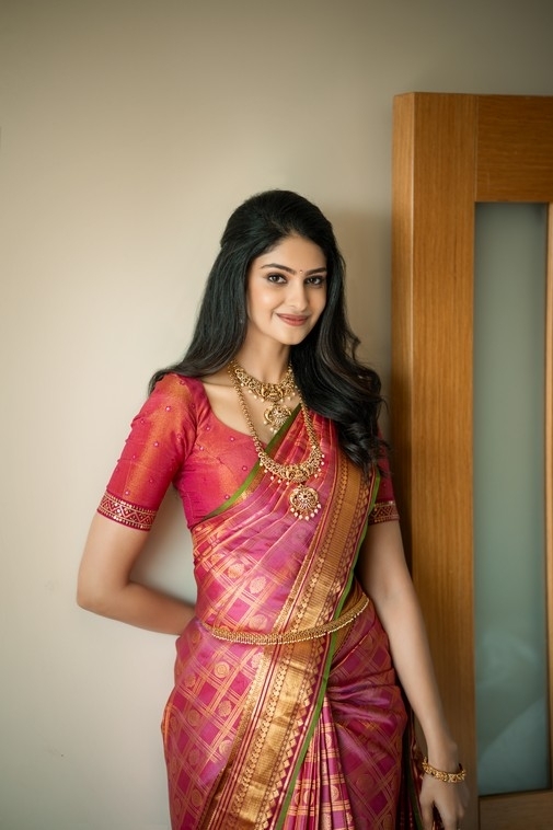 Manasa Varanasi Photos - 11 / 15 photos