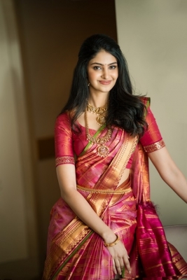 Manasa Varanasi Photos - 8 of 15