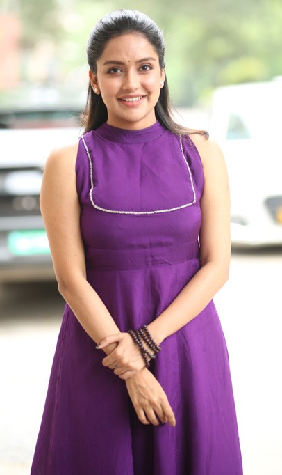 Mahima Nambiar Photos
