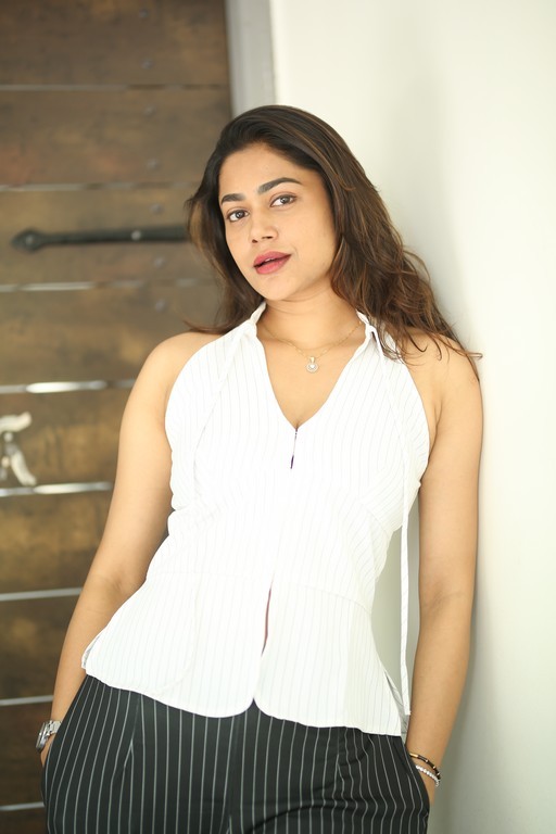 Payal Radhakrishna Photos