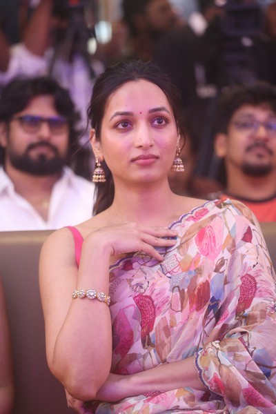Srinidhi Shetty Photos