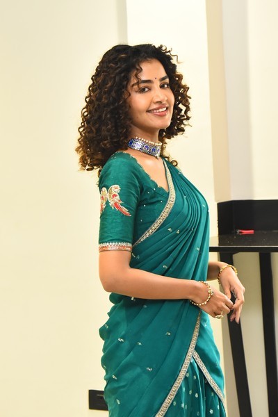 Anupama Parameshwaran Photos