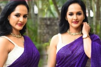 Jyoti Poorvaj Photos