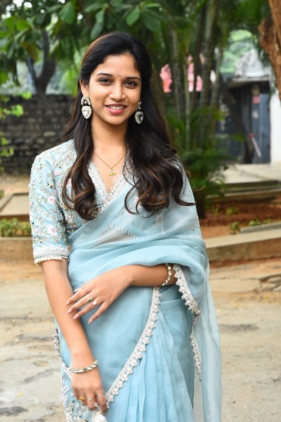 Sridevi Apalla Photos