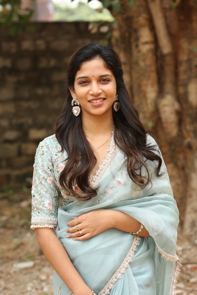 Sridevi Apalla Photos
