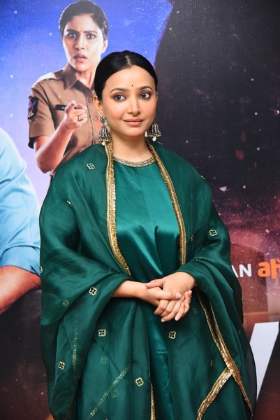 Swetha Basu Prasad Photos
