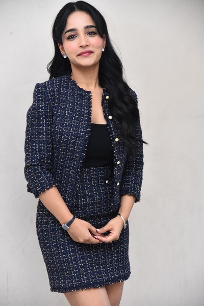 Vishakha Dhiman Photos