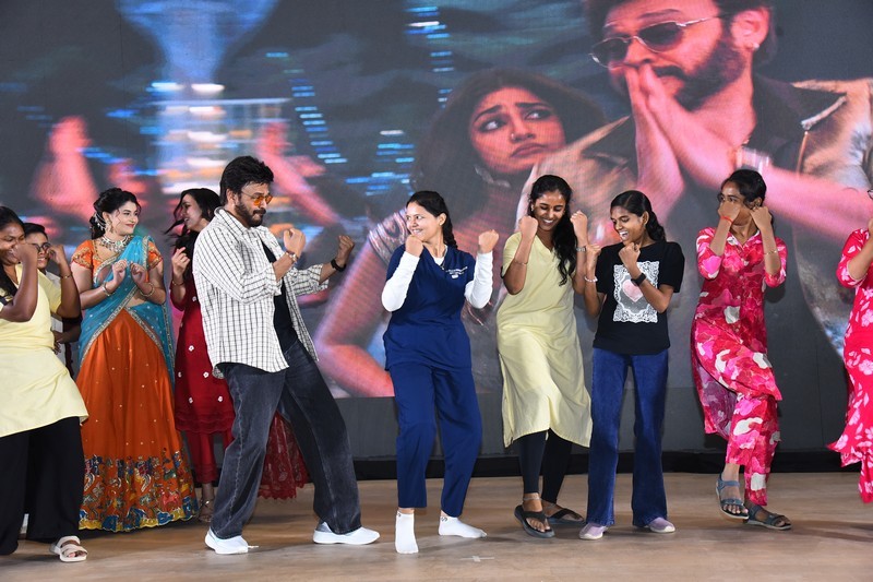 Adarsha Kutumbam Movie Trailer Launch Photos