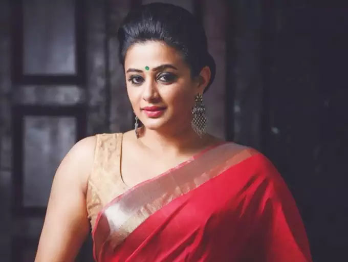 priyamani,priya mani,priyamani news,dhee judge,act 1978 kannada movie remake  డిఫరెంట్ కేరెక్టర్ లో ప్రియమణి 