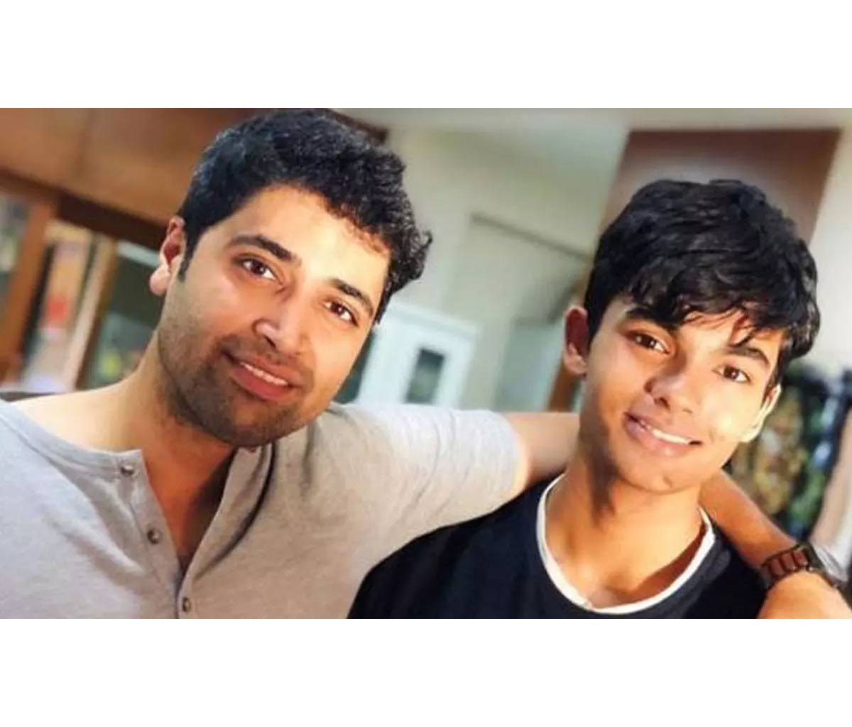 adivi sesh  అకీరా కు అడివి శేష్ కి కనెక్షన్ అదే 
