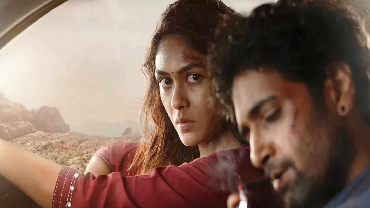 adivi sesh  డెకాయిట్ స్పాట్ లో శేష్-మృణాల్ కి ప్రమాదం 