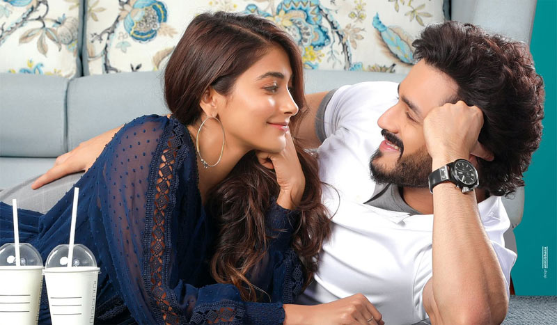 akhil,most eligible bachelor movie,ott,theatrical release,pooja hegde,bommarillu bhasker  మోస్ట్ ఎలిజిబుల్ రిలీజ్ పై క్లారిటీ