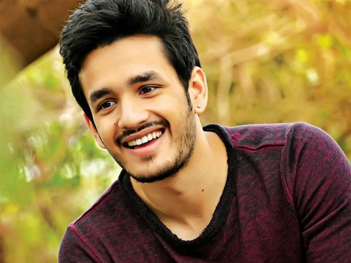 akhil,remake movies,feared,nagarjuna,siva movie  అఖిల్ కి అవంటే భయమంట..!