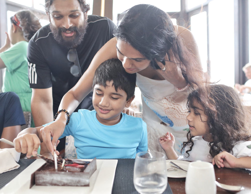 allu arjun,son,allu ayaan,allu ayaan birthday celebrations,allu ayaan birthday,sneha  పిక్ టాక్: అల్లు అయాన్ బర్త్ డే 