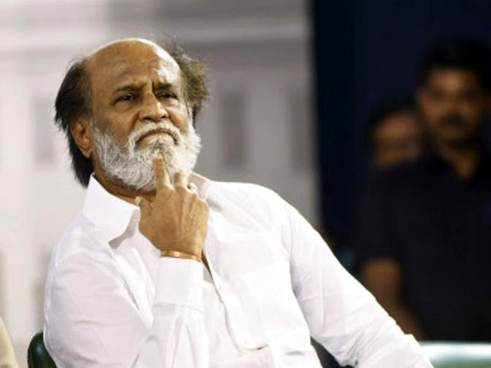 rajinikanth,tamil nadu,amit shah,bjp,anna dmk party,pcc president thirunavukarasu  రజినీకాంత్ పై తలా ఒక్కోమాట..! 