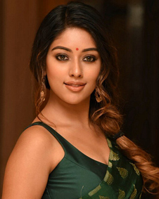 majnu,nani,anu emmanuel,sukumar,kriti shetty,vaishnav tej,uppena  ఆమెని పక్కనపెట్టి అనూని తీసుకున్నారా..?