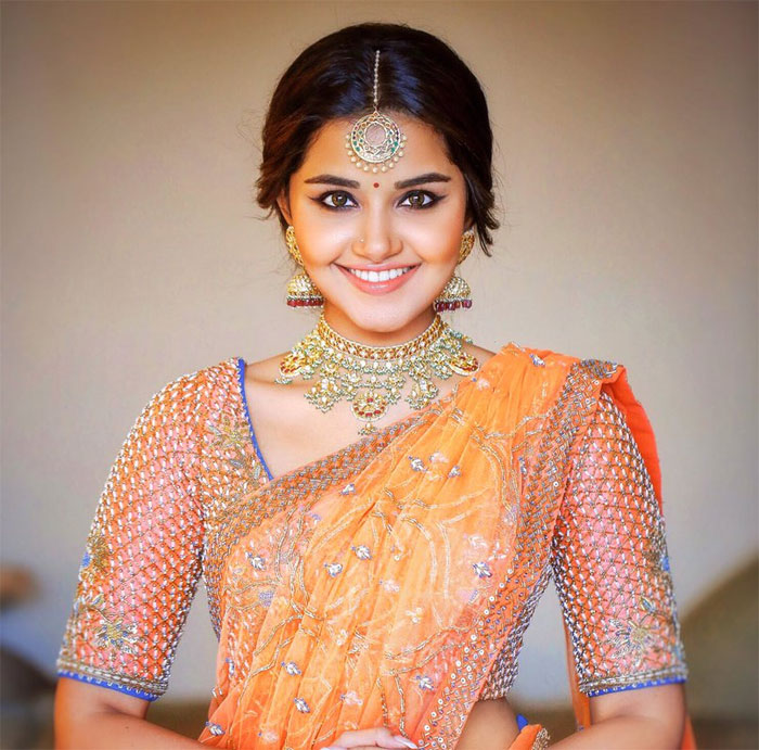 anupama parameswaran,revealed,top secret,mother language,movies  అనుపమ షాకింగ్ విషయం రివీల్ చేసింది