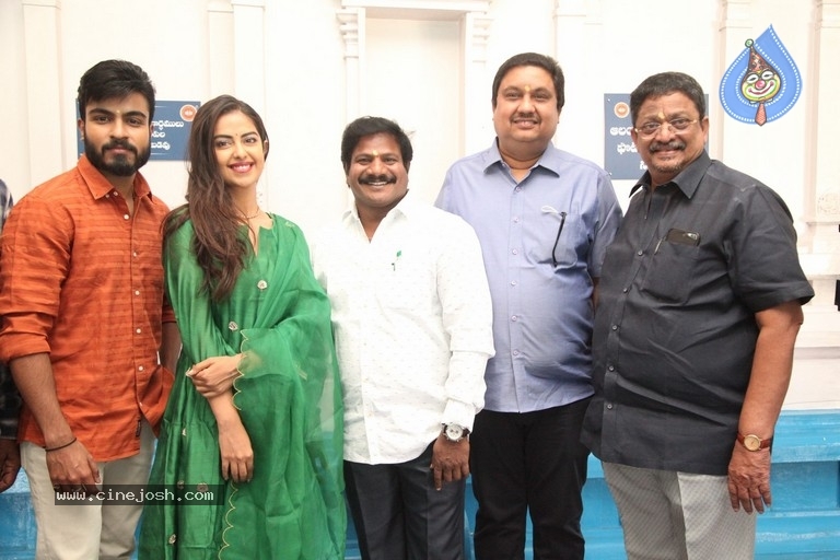 gemini presents krishi creations movie opening,gemini presents,gemini presents krishi creations movie,gemini presents krishi creations movie launches,anurag konidela,avika gore,anurag konidela and avika gore new movie  జెమినీ వారి కొత్త చిత్రం!