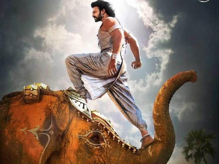 bahubali,prabhas,sahore baahubali,song,top place  'సాహోరా బాహుబలి' ఊపు తగ్గలా..! 