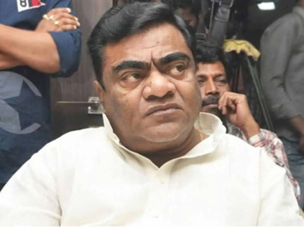 babu mohan  సురేష్ బాబు పై బాబు మోహన్ ఫైర్ 