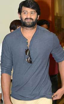 bahubali,bollywood rights,karan johar,prabhas  హాట్ కేకులా అమ్ముడైన 'బాహుబలి' బాలీవుడ్ రైట్స్!