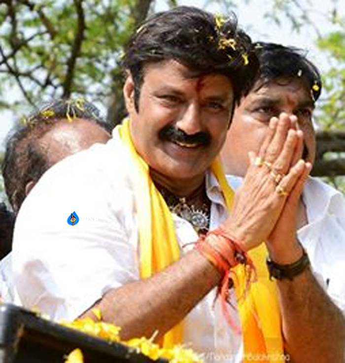 nandamuri balakrishna,tdp,indupuram,janasena,shivaji,nagababu,pawan kalyan  బాలయ్య భలే ఎత్తులు వేస్తున్నాడు..! 