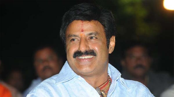 balakrishna,krish,gowthami puthra sathakarni,kcr  బాలయ్య ప్రత్యేకంగా ఆహ్వానించాడు!