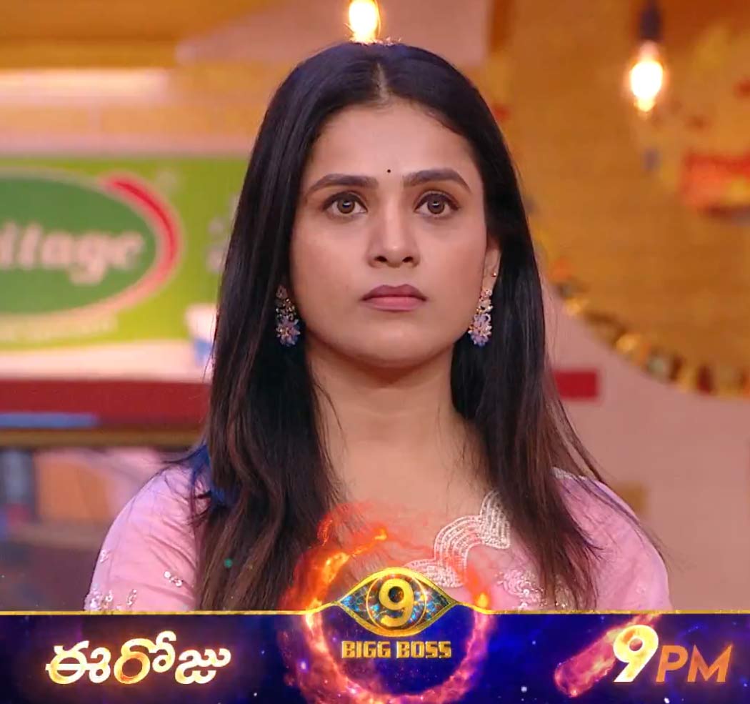 nagarjuna  BB9: తనూజ ని తిట్టిన నాగార్జున