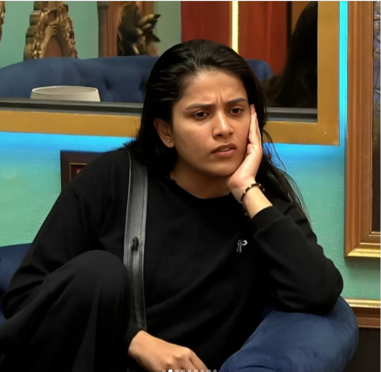 thanuja  BB9: హౌస్ లో తనూజ ఒంటరిపోరాటం 