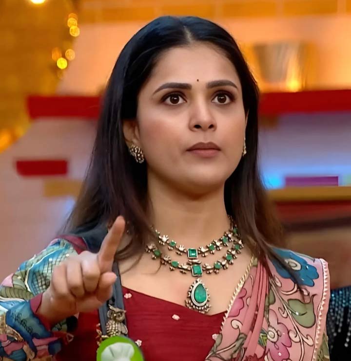 thanuja  BB9: హౌస్ మొత్తం టార్గెట్ తనూజ 