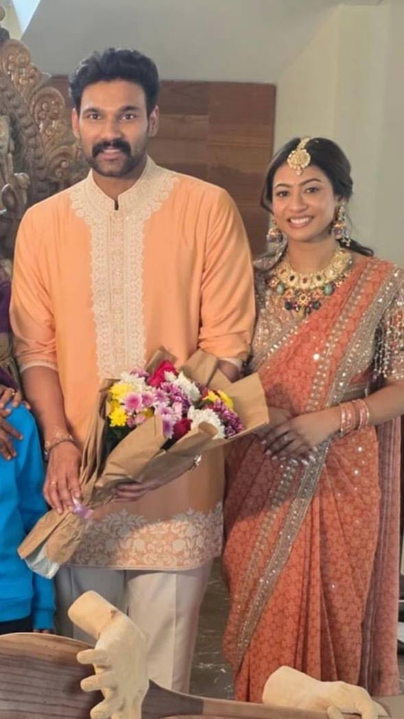 bellamkonda  బెల్లంకొండ శ్రీనివాస్ ఎంగేజ్మెంట్ పిక్ 