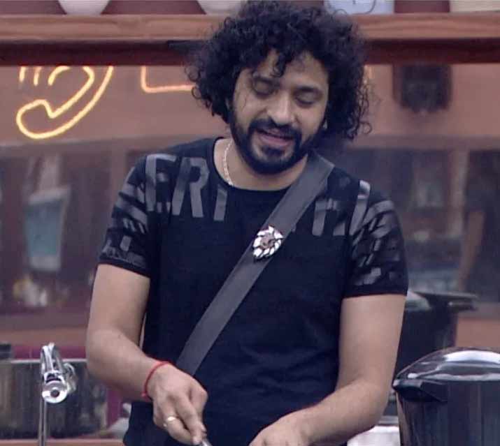 nataraj master,bigg boss non stop,,bigg boss,bigg boss ott,akhilbindu madhavi  బిందు-అఖిల్ ఎఫెక్ట్ ఆయన ఎలిమినేట్