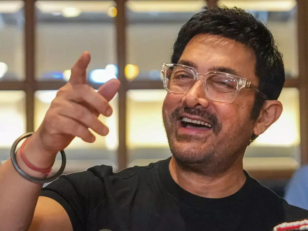 aamir khan  ఓటీటీ లకు షాకివ్వబోతున్న బాలీవుడ్ హీరో 