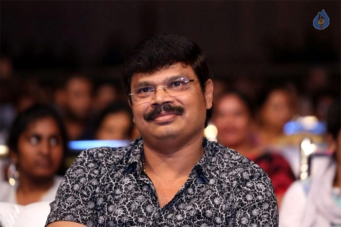 boyapati sreenu,bellamkonda sreenivas,jaya janaki nayaka movie audio event,boyapati speech  బోయపాటికి.. కాస్త ఎక్కువైందేమో..? 