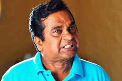 brahmanandam,racegurram,pandaga chesko,weekend venkatrao  ఆ సినిమాకు బ్రహ్మీనే హైలైట్ అంటున్నారు....!