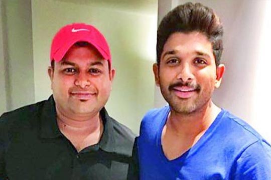 thaman,bunny,allu arjun,trivikram,ala vaikunthapurramulo  థమన్ కి థ్యాంక్స్ చెప్పిన బన్నీ.