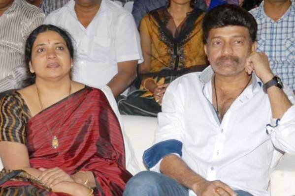 joster films,jeevitha,rajasekhar,jeevitha rajasekhar,sivatmika birthday  కూతురి పుట్టిన రోజు, జీవిత రాజశేఖర్ కి షాక్ 