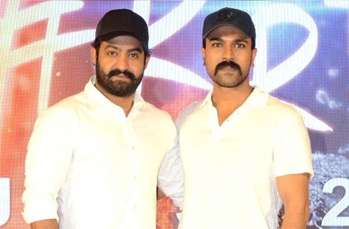 ram charan,tarak,rrr movie,after rrr movie,mega power star,young tiger  చరణ్, తారక్ ఆ క్రేజ్ కొనసాగించగలరా?