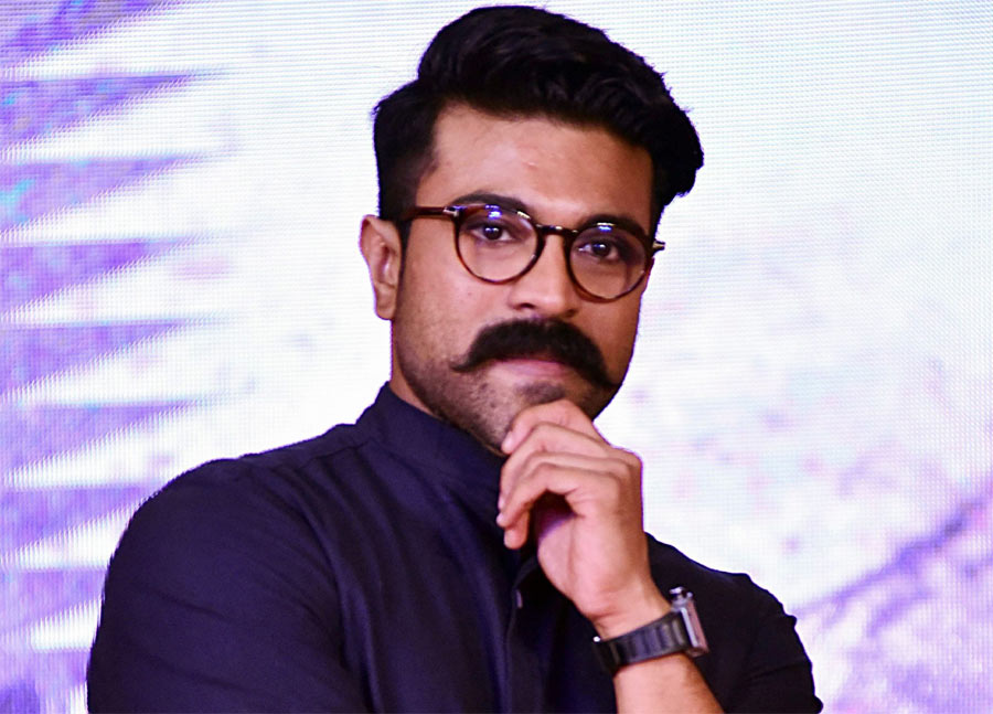 ram charan - shankar combo,ram charan,dil raju,shankar,pan india movie,ram charan new movie  చరణ్ - శంకర్ సినిమాలో అవే కీలకం