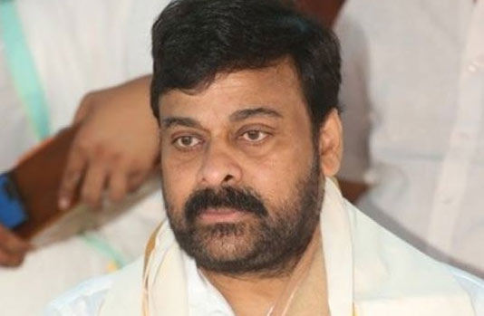 chiranjeevi,cast feeling,kapu,sc,st  చిరుకు కూడా కుల సెగ..!