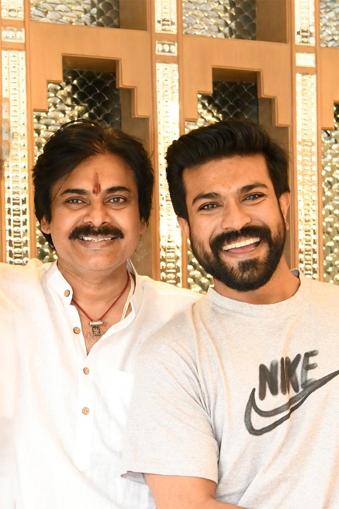 chiranjeevi,ram charan,birthday wishes to pawan kalyan,pawan kaltan,pawan birthday