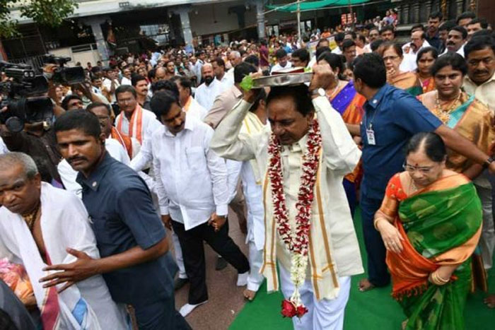 kcr,tdp,vijayawada,hyderabad,opposition parties  కేసీఆర్‌ మాటతో ప్రతిపక్షాలపై టీడీపీ దాడి! 